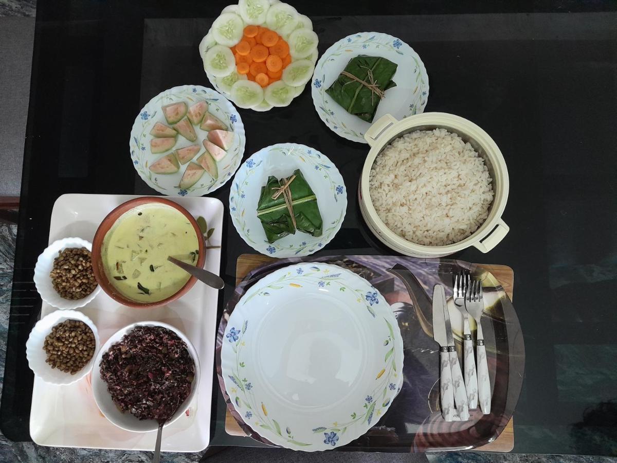 Homestay Malhar Marari *